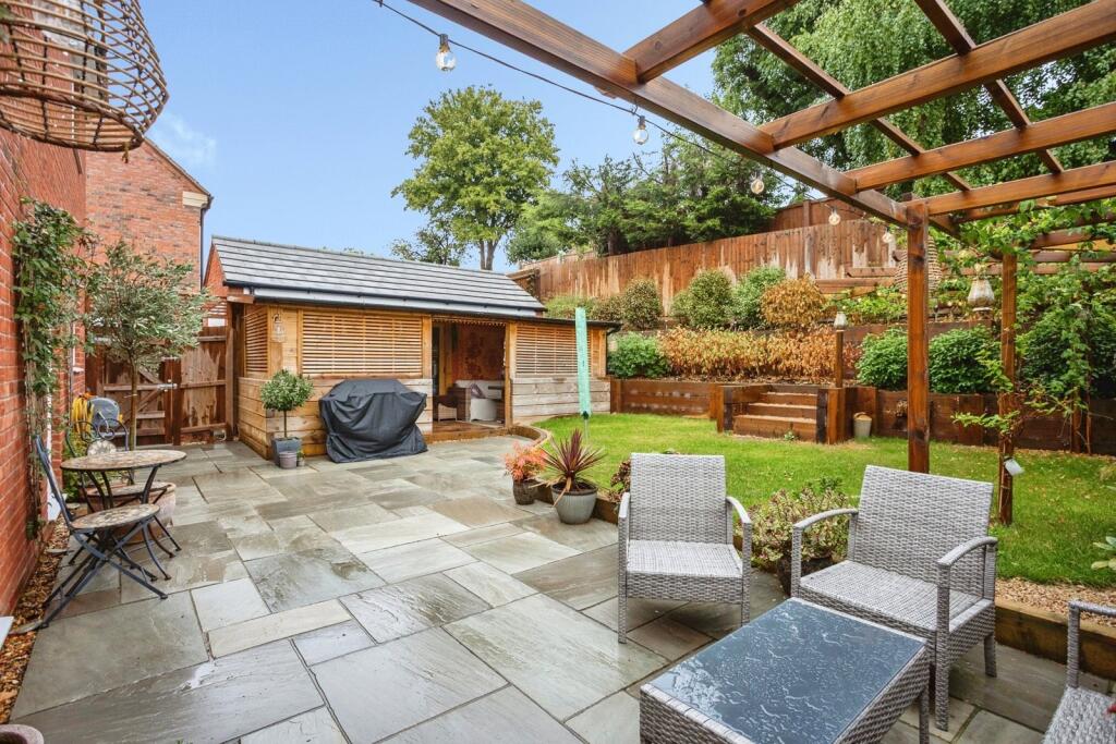 House in Charnwood, Shepshed - More