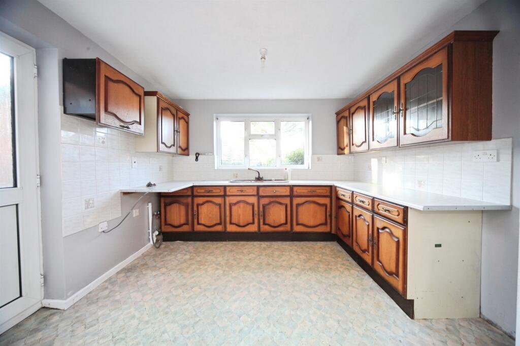 Lalleford Road, Luton photo 4