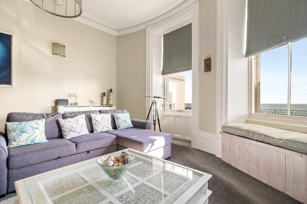 Apartment in Brighton - View 5