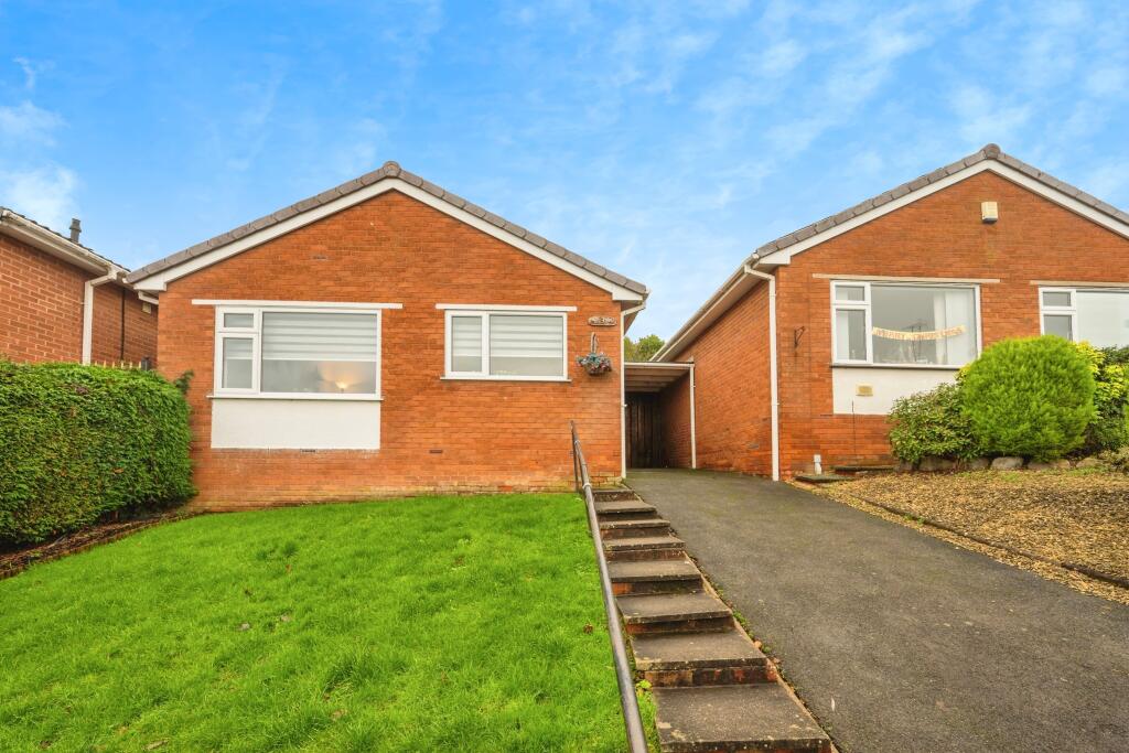2-bed detached on Woodthorpe Drive, Bewdley, DY12, £280,000