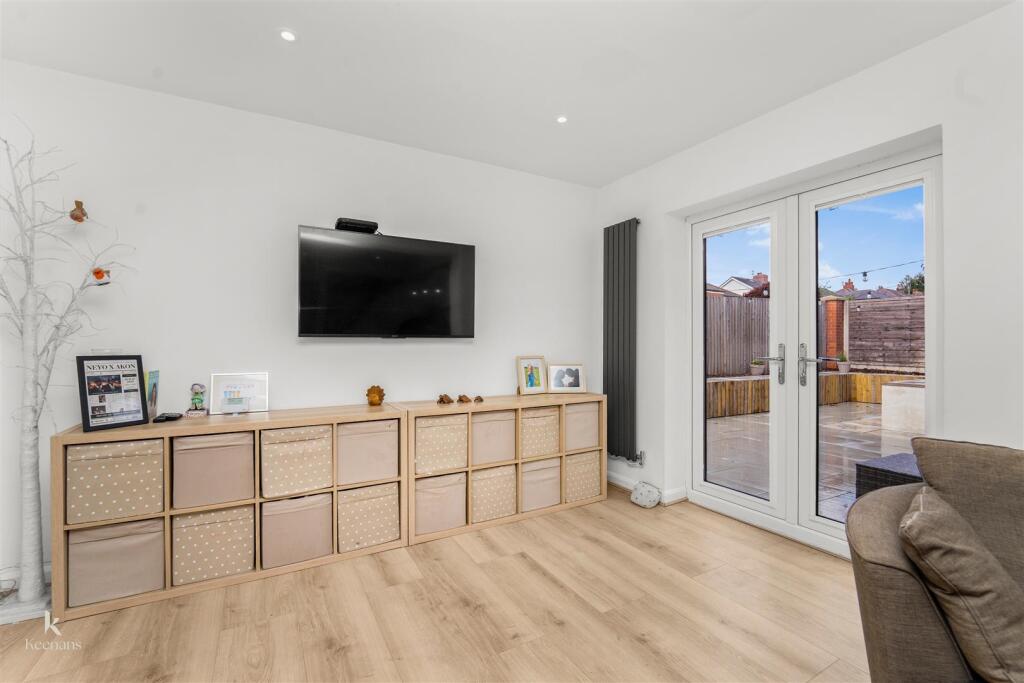 House in Bolton - View 4
