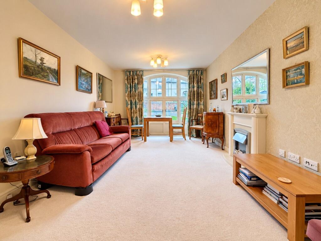 Apartment in Taunton - View 5