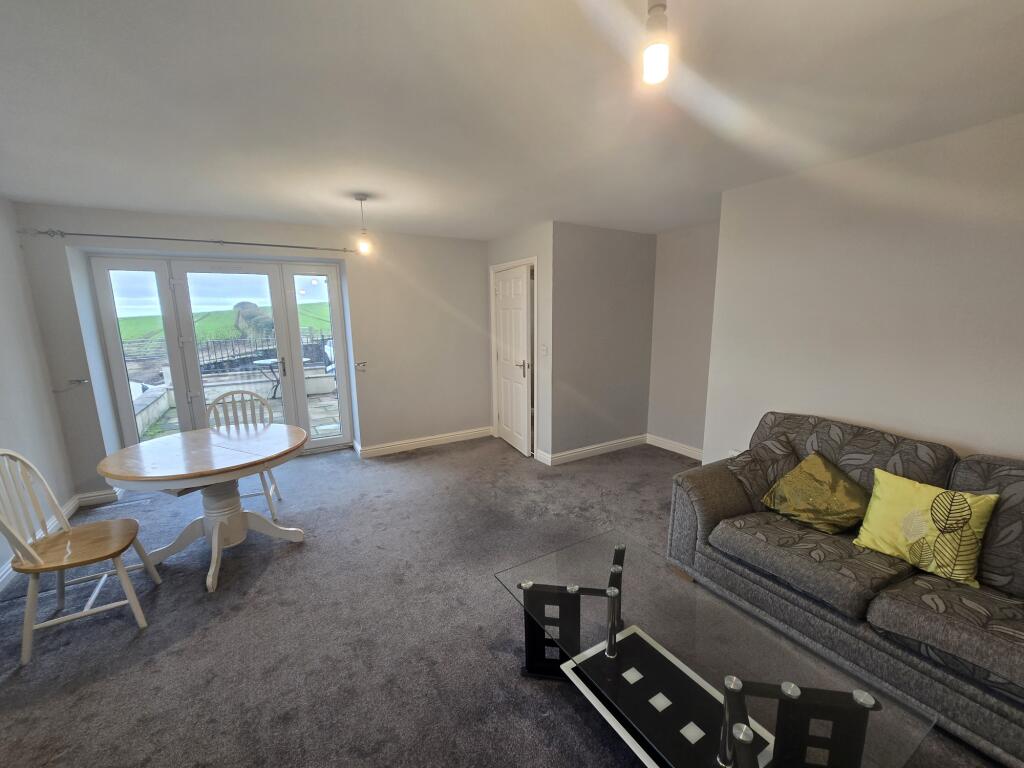 Apartment in Haile, Cumberland - View 3