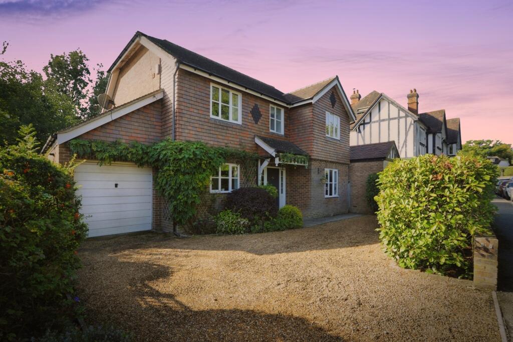 4-bed detached on High Street, Etchingham, East Sussex, TN19, £700,000