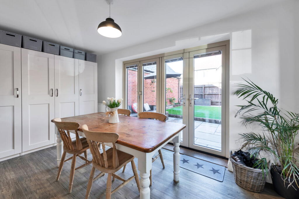 Stocker Close, Brampton, Huntingdon, PE28 4QX photo 4