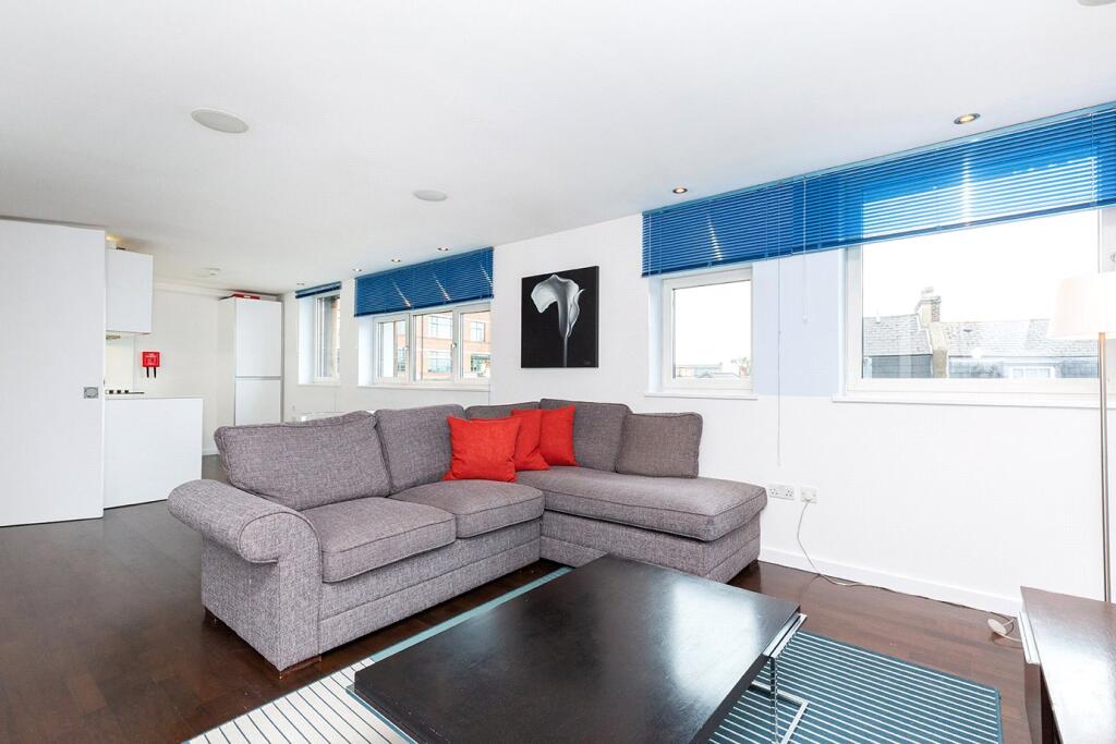 Main image of property: Islington On The Green, 12A Islington Green, Angel, London, N1