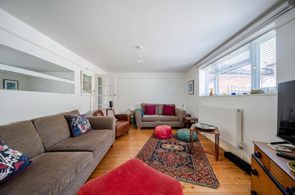 Apartment in Brighton - View 2