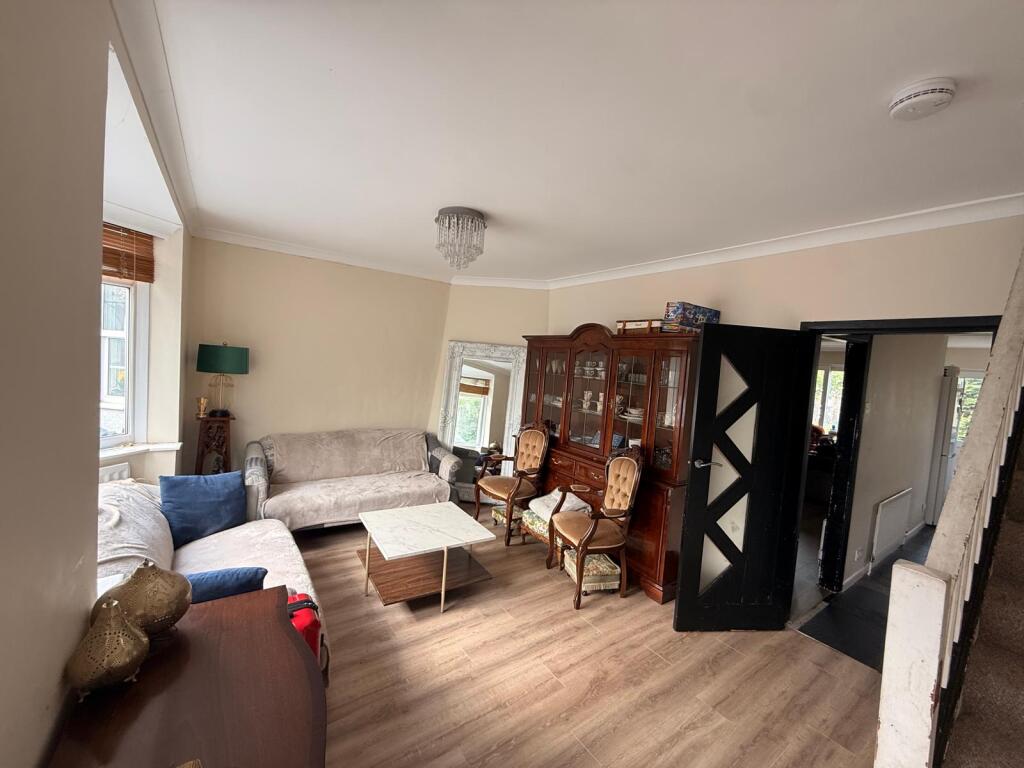House in Birmingham, West Midlands - View 2