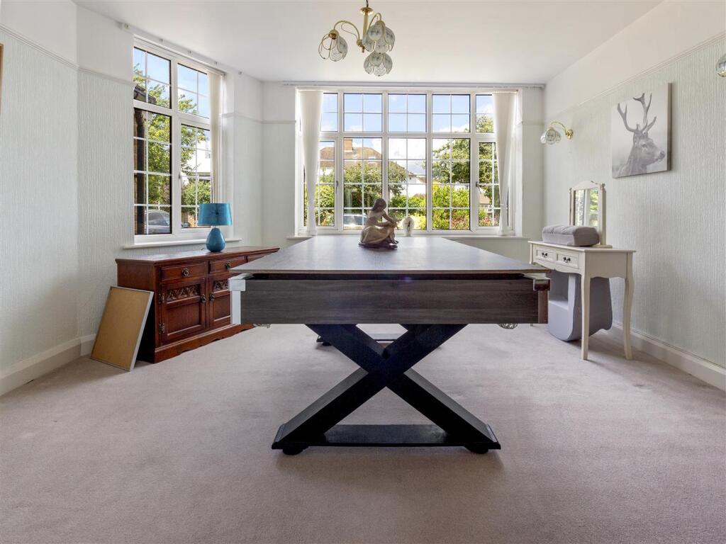 House in Worthing, West Sussex - View 4
