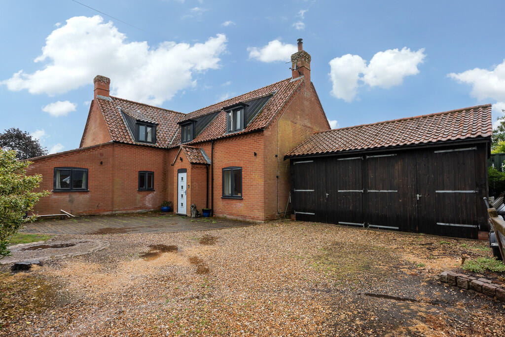 Main image of property: Foulsham Road, Hindolveston
