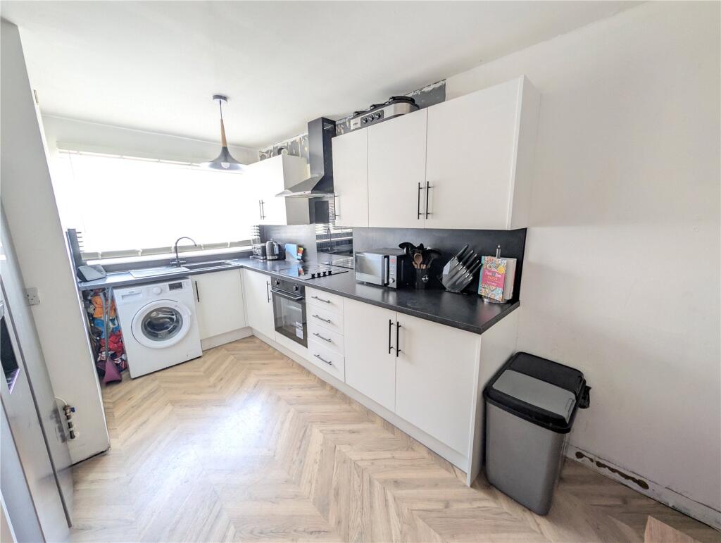 House in Dawley, Great Dawley - View 3