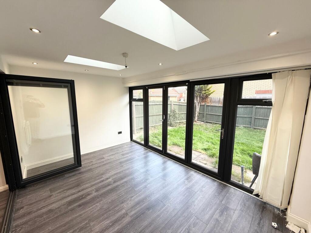 Park Farm Way, Peterborough, PE2 photo 4