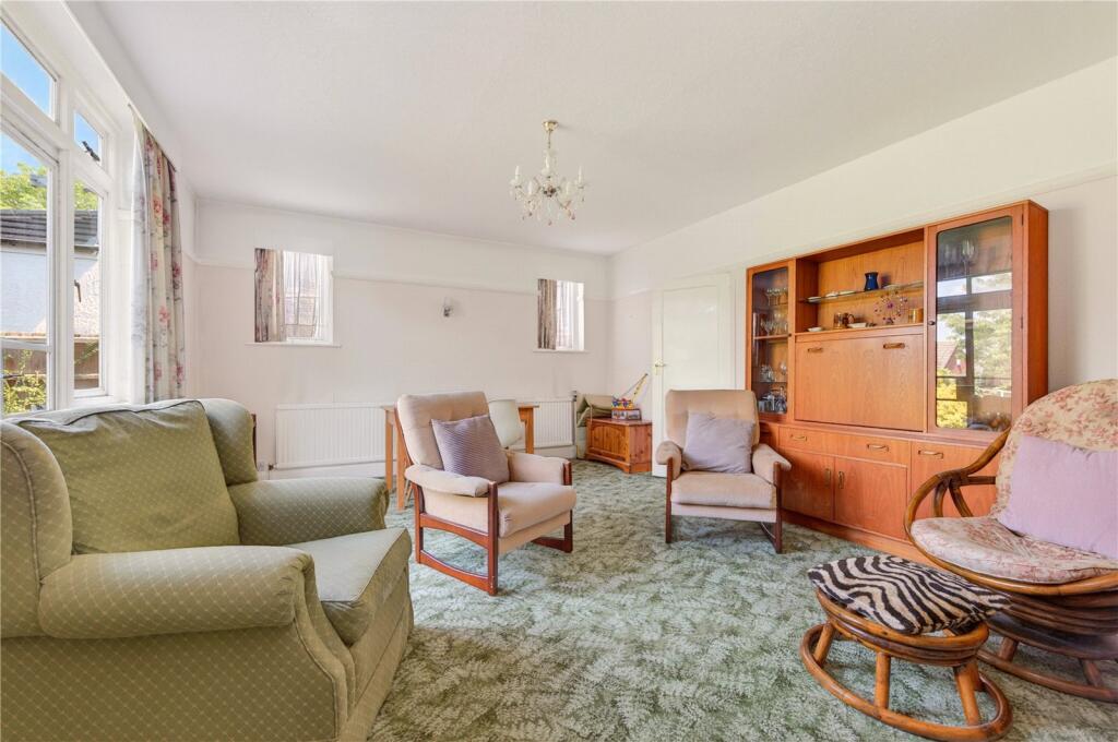 Shanklin Drive, South Knighton, Leicester, LE2 - More