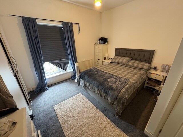 House in Tameside, Fairfield - More