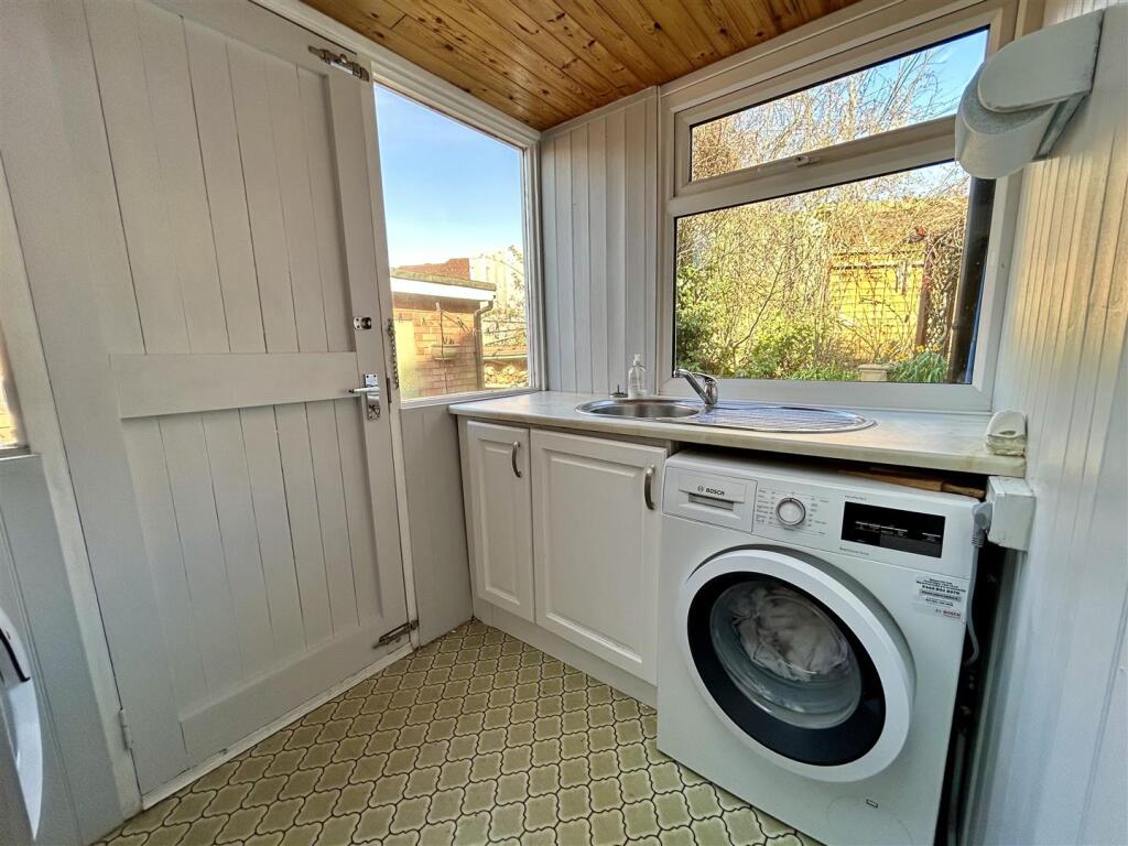 Additional image 9 of Castle Close, Cradley Heath