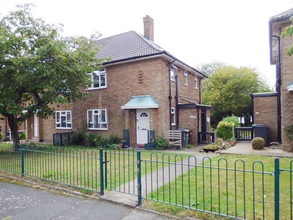 1-bed flat on Landseer Road, Leeds, West Yorkshire, LS13, £99,995