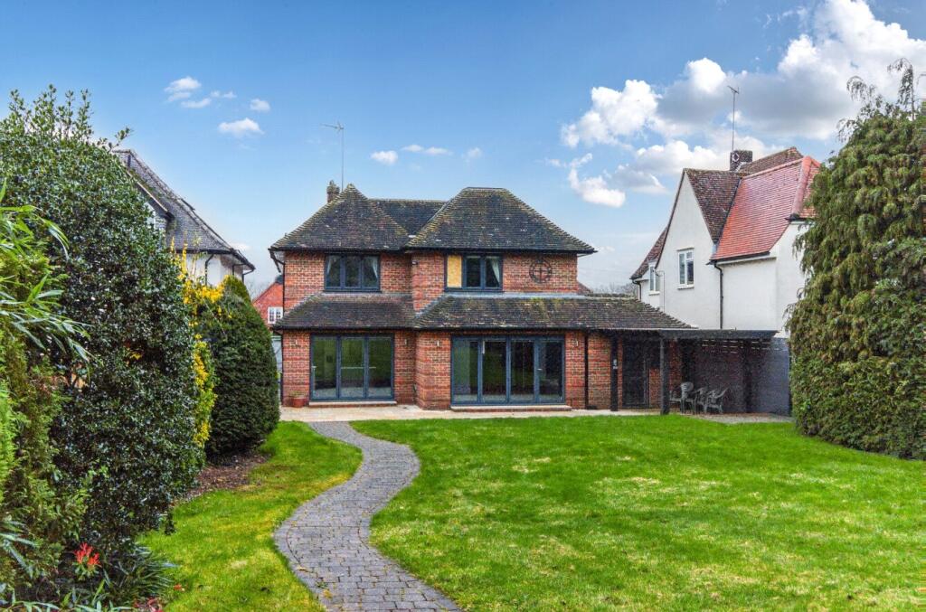 Additional image 25 of Bradmore Way, Brookmans Park, Hatfield, Hertfordshire, AL9