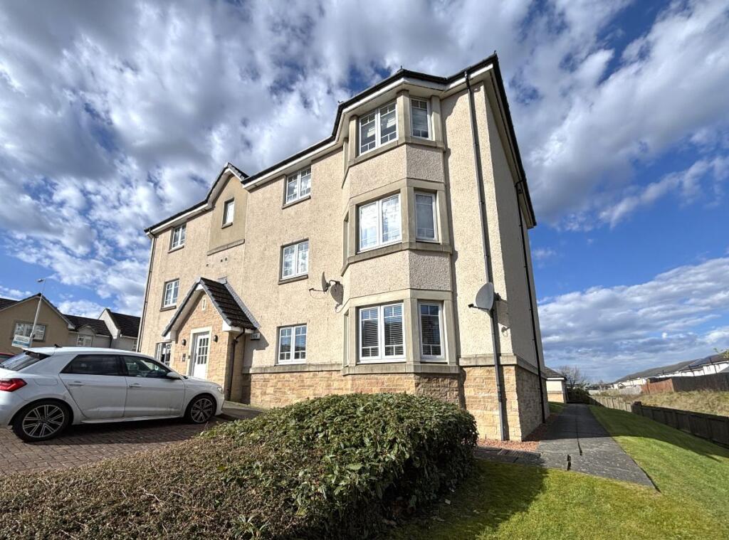 Main image of property: Flat C,  27 Osprey Crescent, Dunfermline