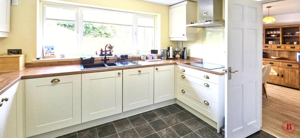 House in North Warwickshire, Polesworth CP - More