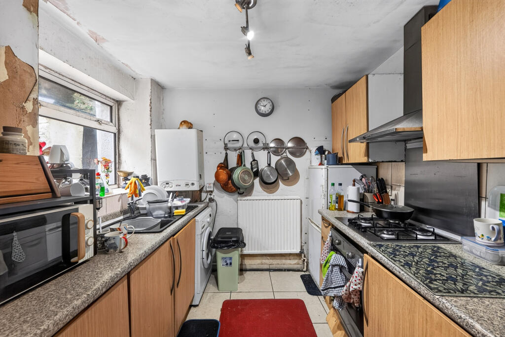 House in Cardiff, Ogmore Valley - View 5