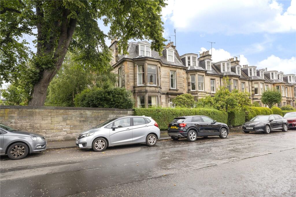 Main image of property: 18/3 Grange Terrace, The Grange, Edinburgh, EH9 2LD
