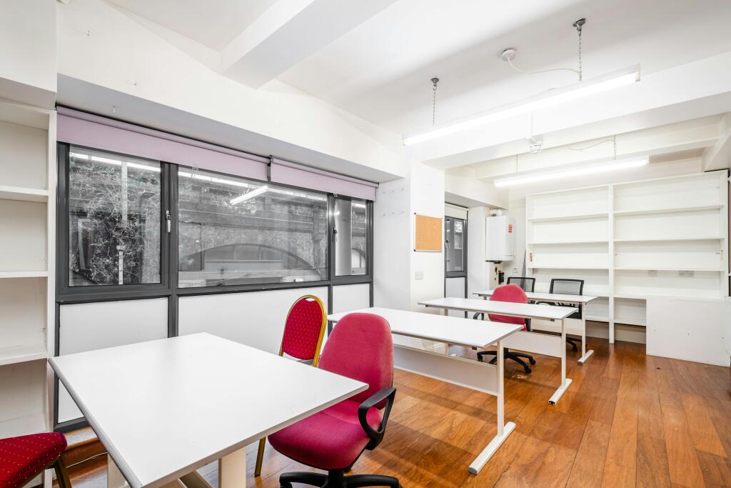 Ment House UB2  Low Res 6.jpg