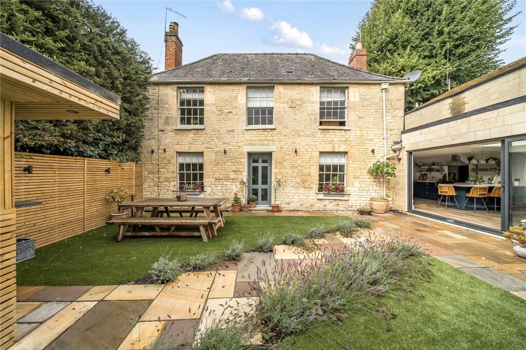 Main image of property: Coxwell Street, Cirencester, Gloucestershire, GL7