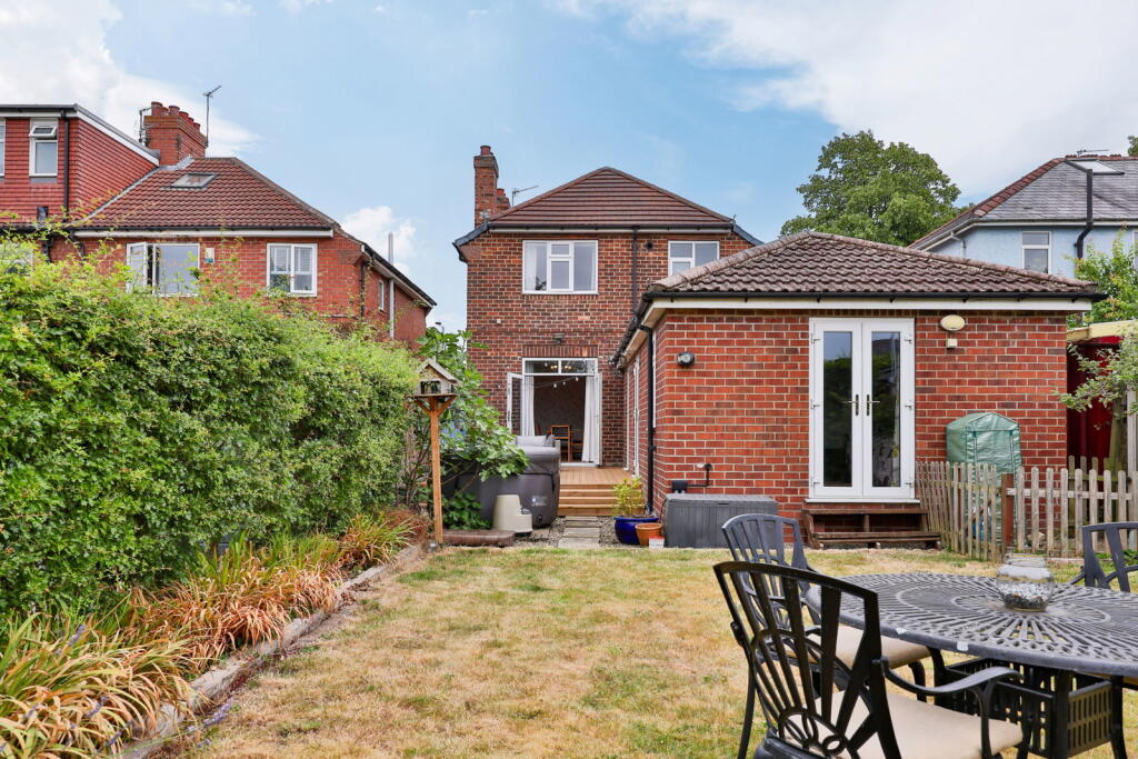 House in York - View 3
