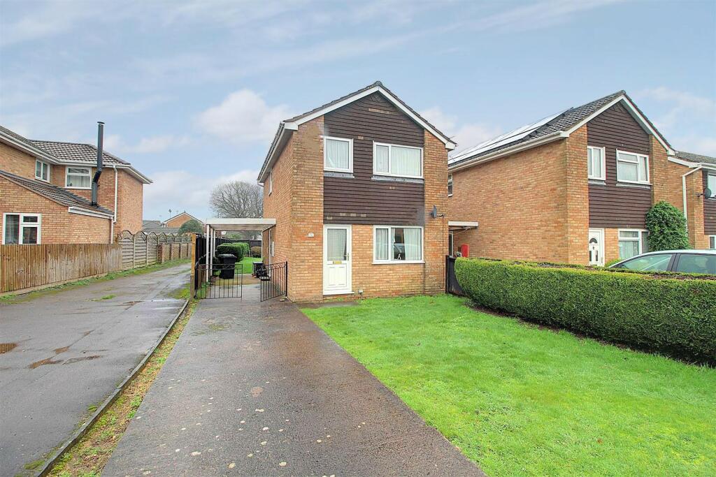 Main image of property: Oak Way, Huntley, Gloucester