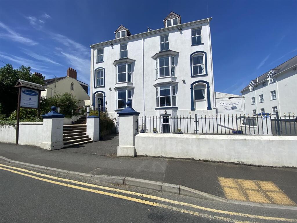 Main image of property: St. Brides Hill, Saundersfoot
