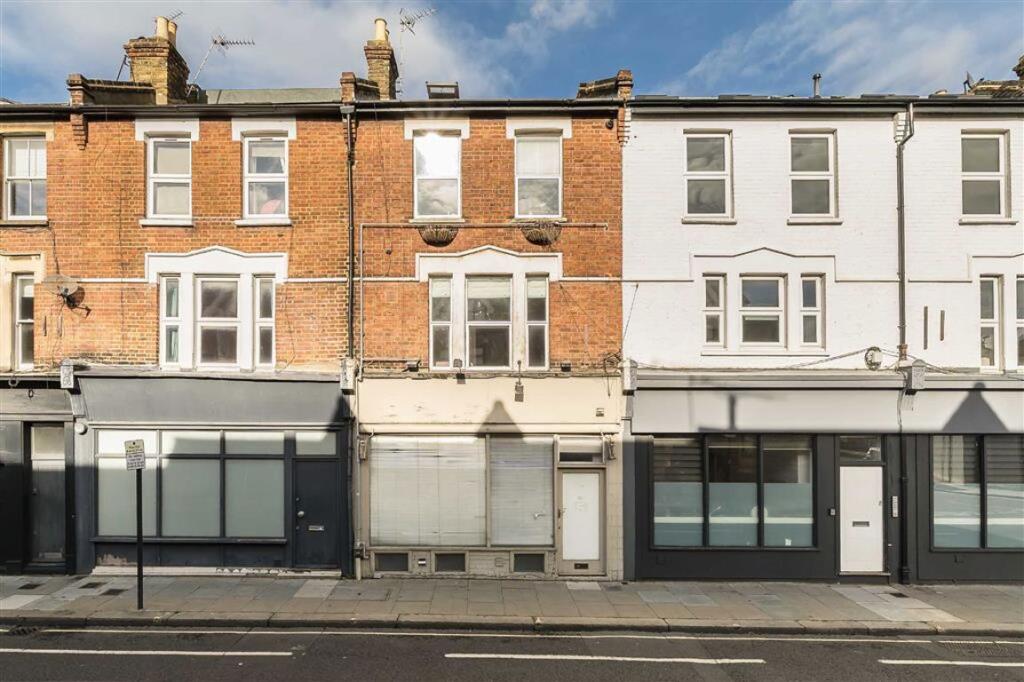 Apartment in London - View 6