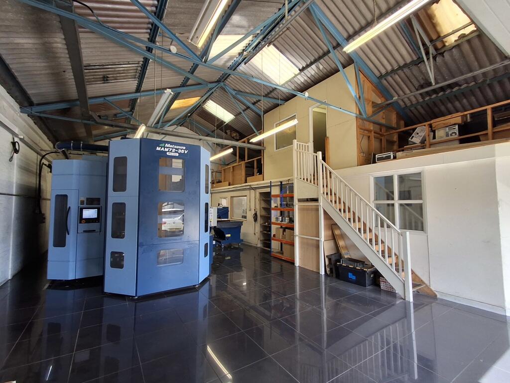 Photo 5