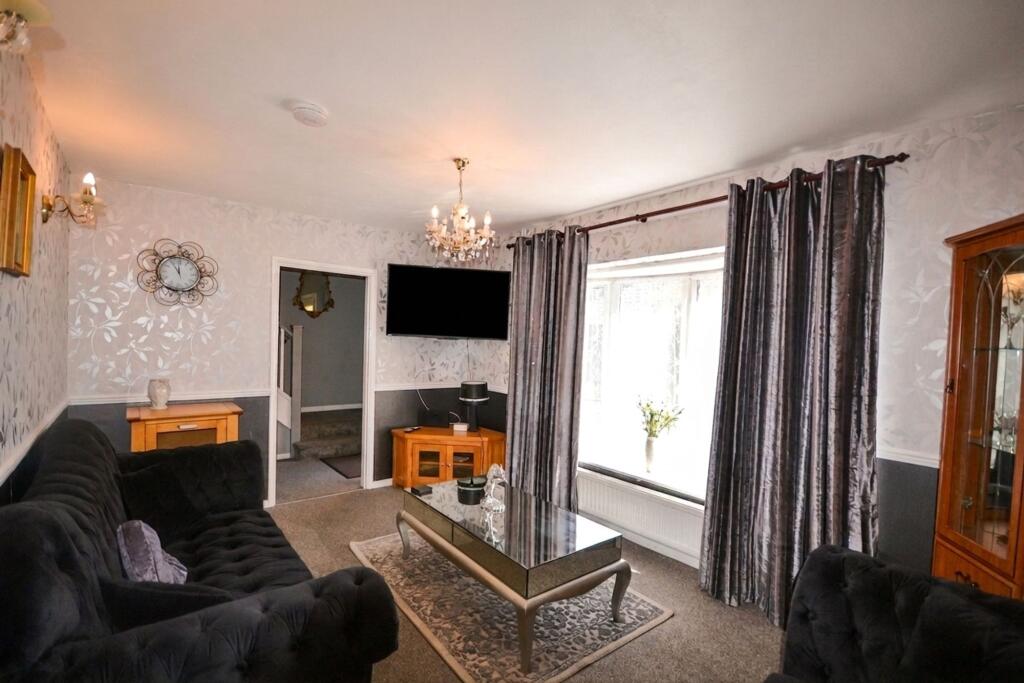 House in Tonbridge - View 3