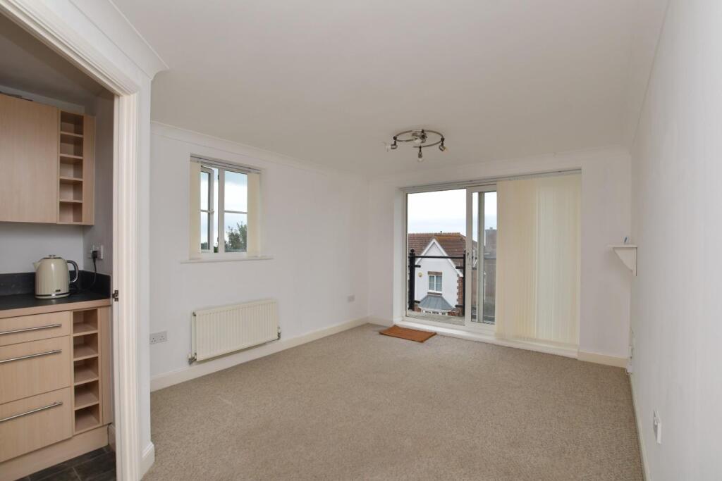 Apartment in Hythe, Golden Valley, Sandgate - View 3