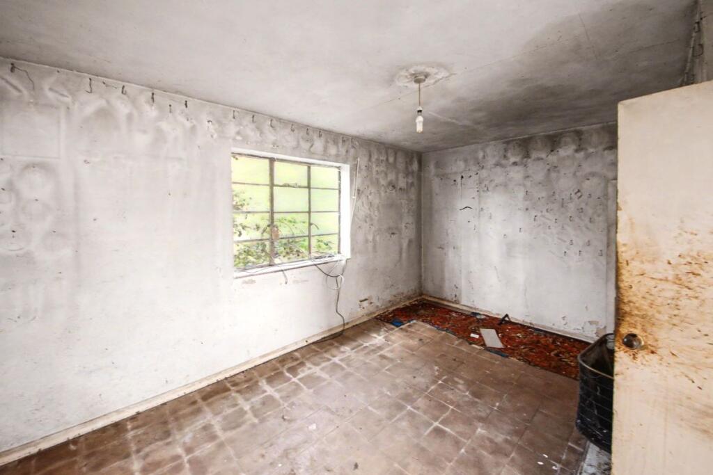 House in Huntingdonshire, St Thomas Park, Ramsey - View 3