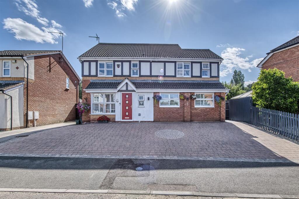 Main image of property: Holbush Way, Irthlingborough
