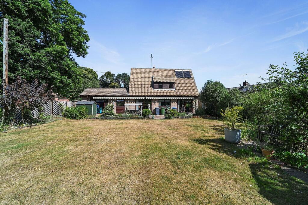 Main image of property: Beacon Lane, Little Bealings, IP13