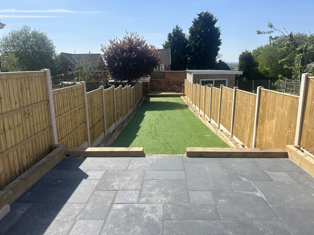 House in Nottingham, Selston - View 2