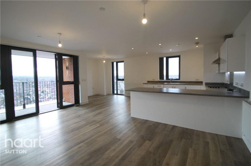 Apartment in Sutton - View 2