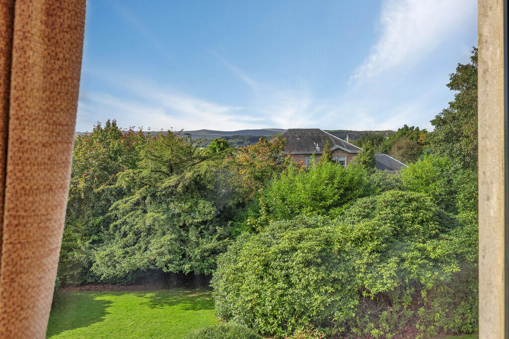 Apartment in Paisley, Inverclyde - View 5