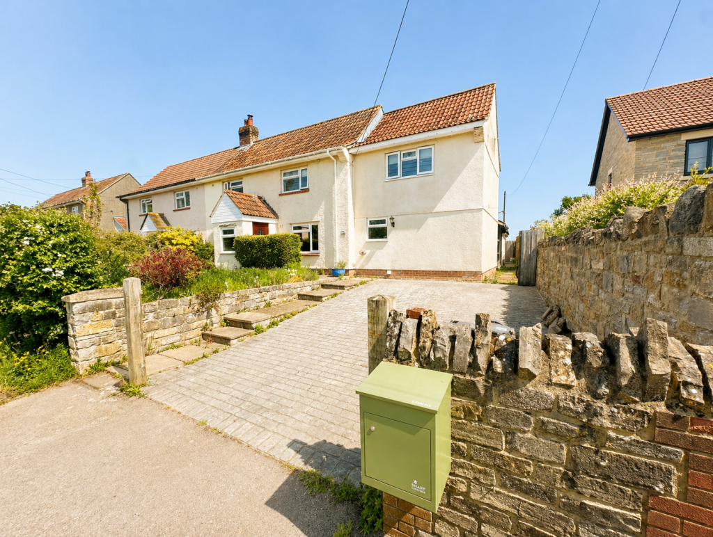 Main image of property: Poundway, Muchelney