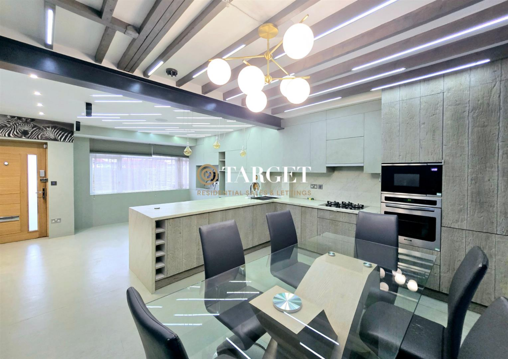 Main image of property: Leyburn Road, N18