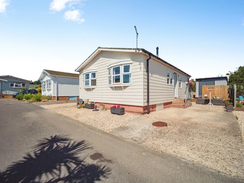 Main image of property: Cerne Villa Park, Chickerell Road, Chickerell, Weymouth, DT3