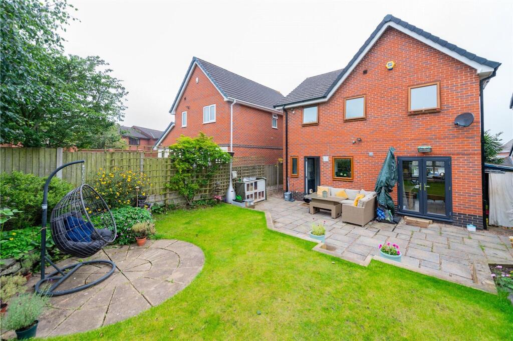 Sunflower Close, Ketley, TF1 photo 2