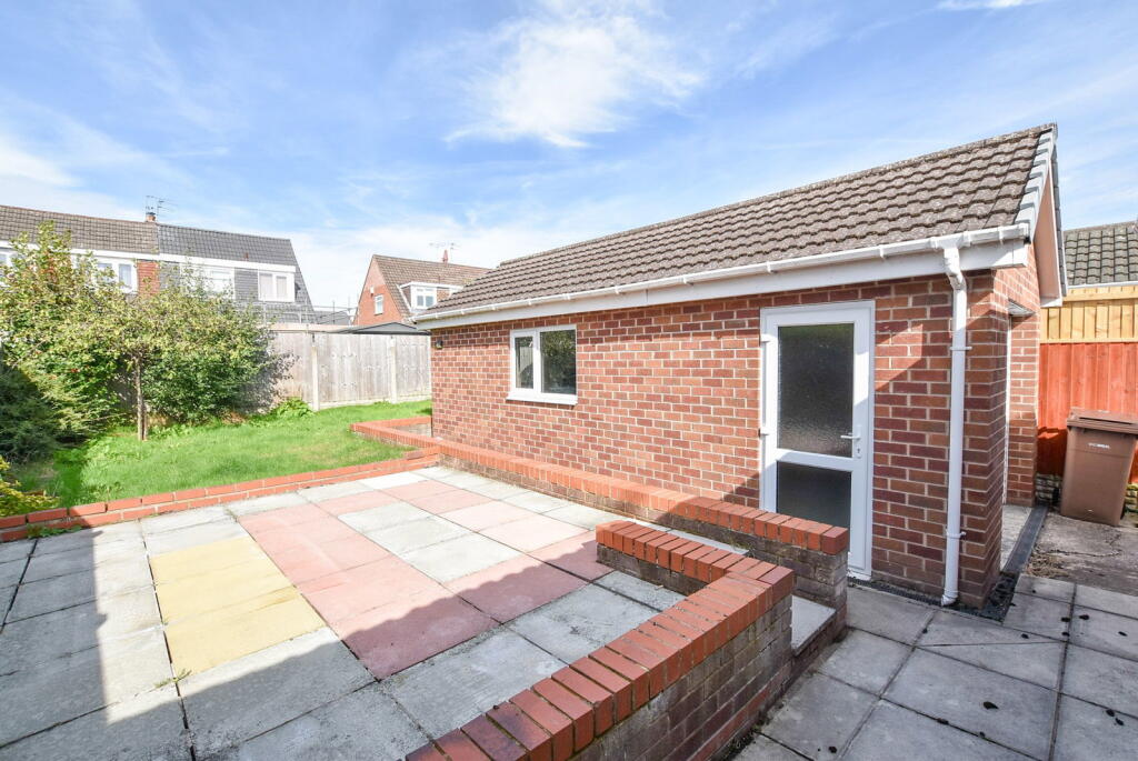 House in Wirral, Liverpool City Region - View 2