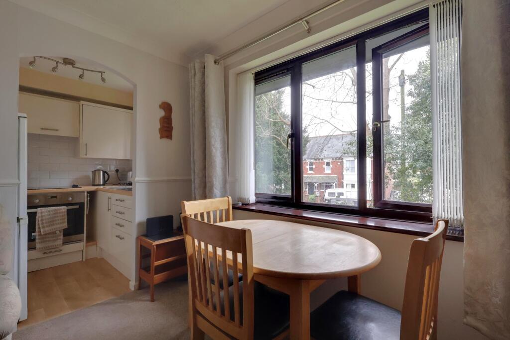 Bellair House, Havant photo 3