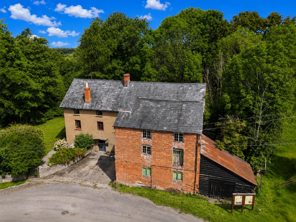Main image of property: Bailey's Hay, Mathern, Chepstow