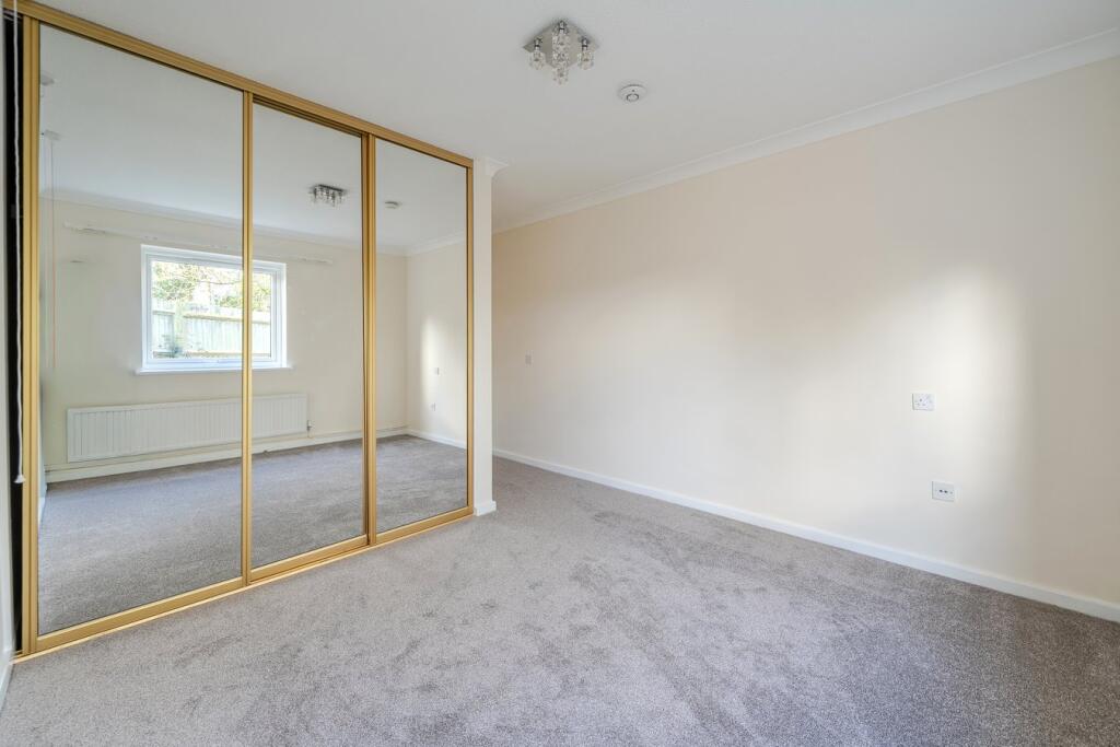 Portland Drive, Willen, Milton Keynes, MK15 - View 5