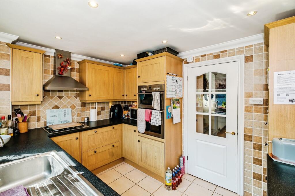 House in Worthing, West Sussex - View 5
