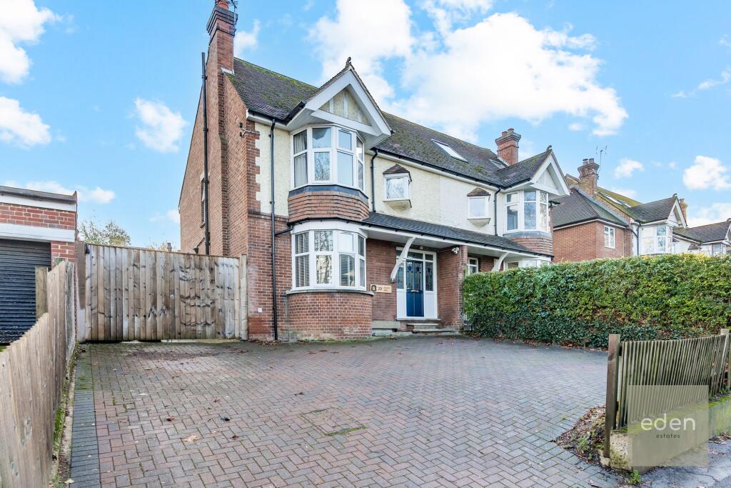 Main image of property: College Road, Maidstone, ME15